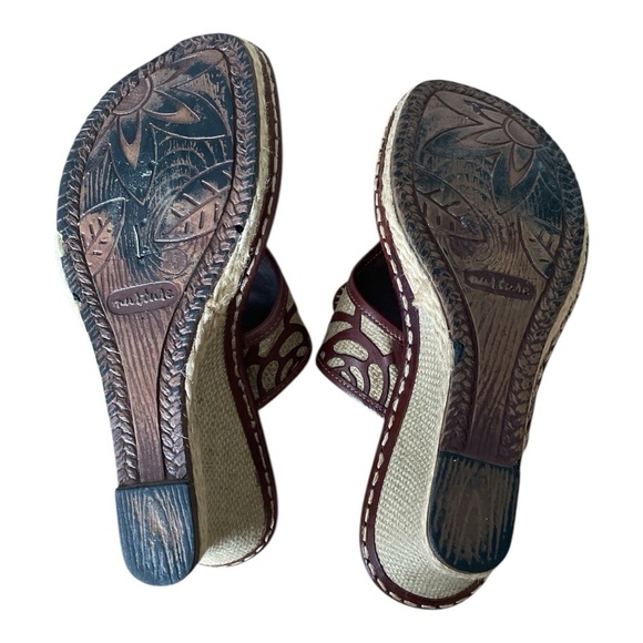 Nurture by Lamaze Brown and Cream Wedge Sandals - Picture 3 of 3